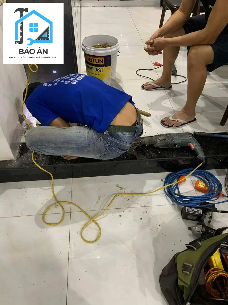 Bảng giá dịch vụ được công khai rõ ràng, phù hợp với thị trường