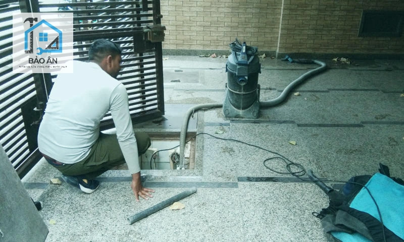 Câu hỏi thường gặp về dịch vụ vệ sinh bể nước ngầm